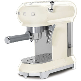 Kaffeemaschine ECF01CREU